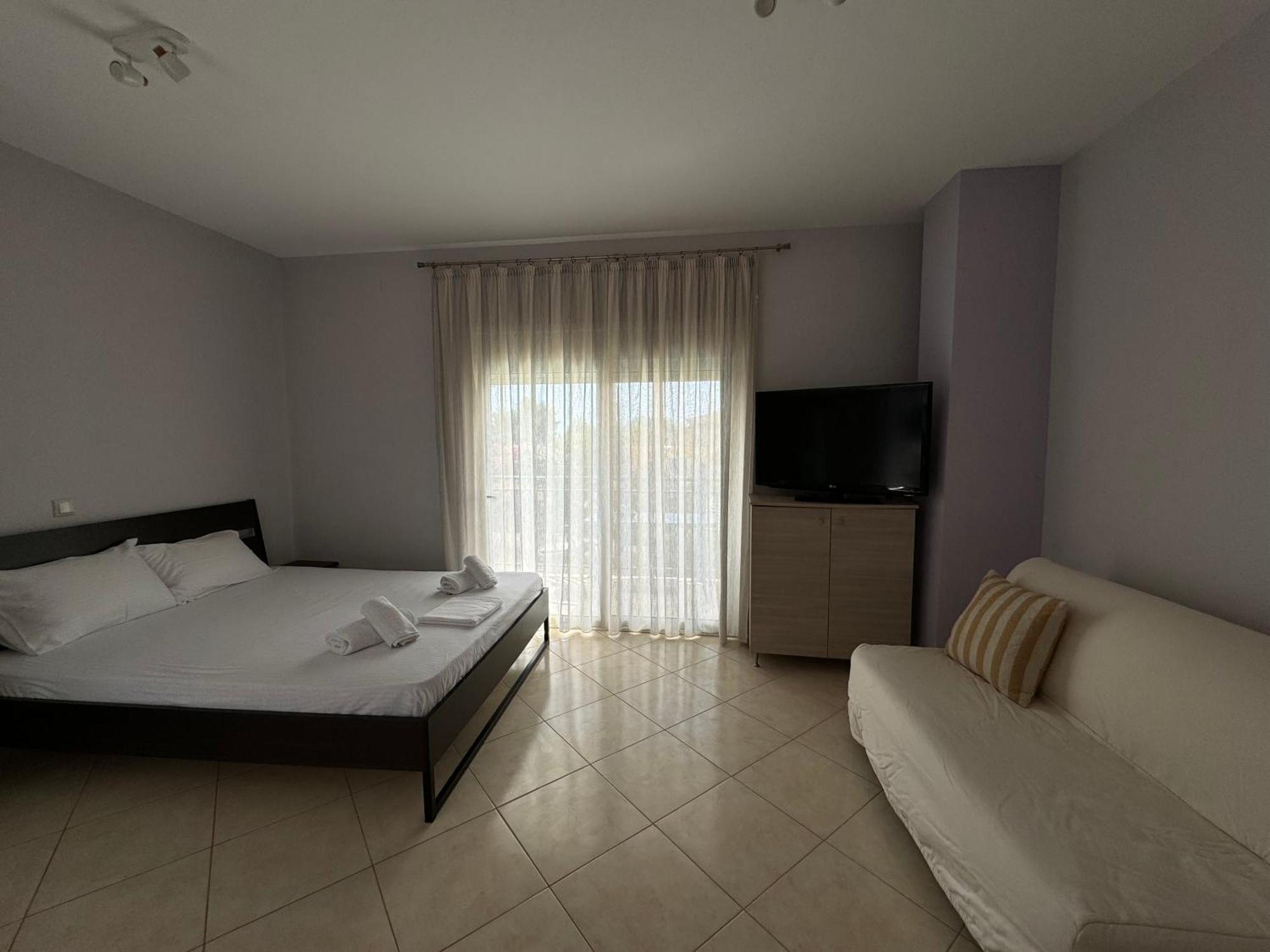 Nikludin Suites & Studios Laganas Dış mekan fotoğraf