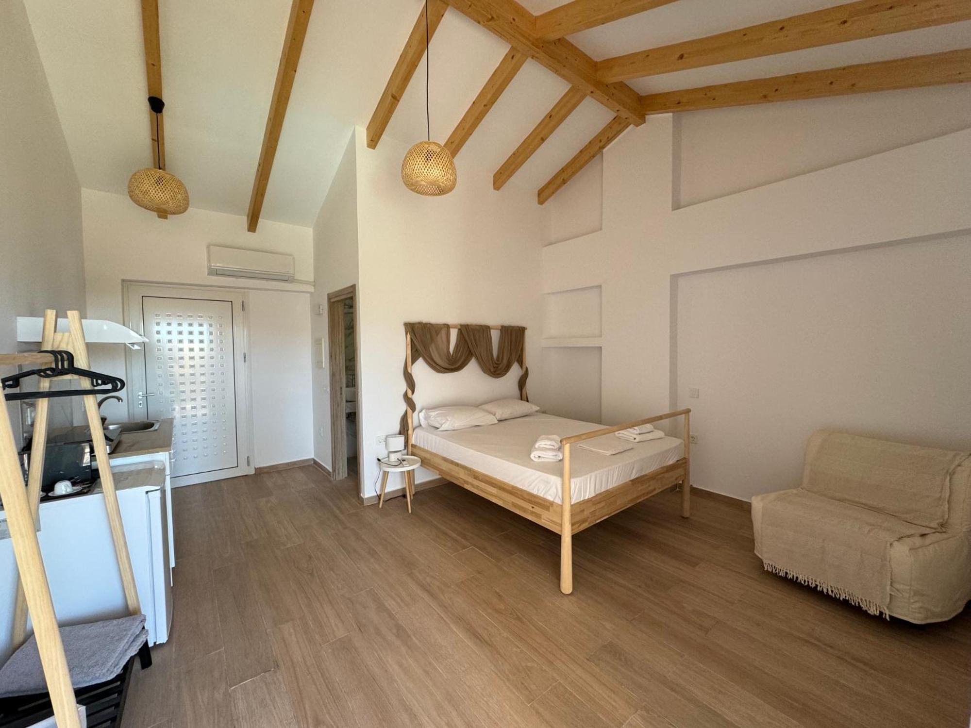 Nikludin Suites & Studios Laganas Dış mekan fotoğraf
